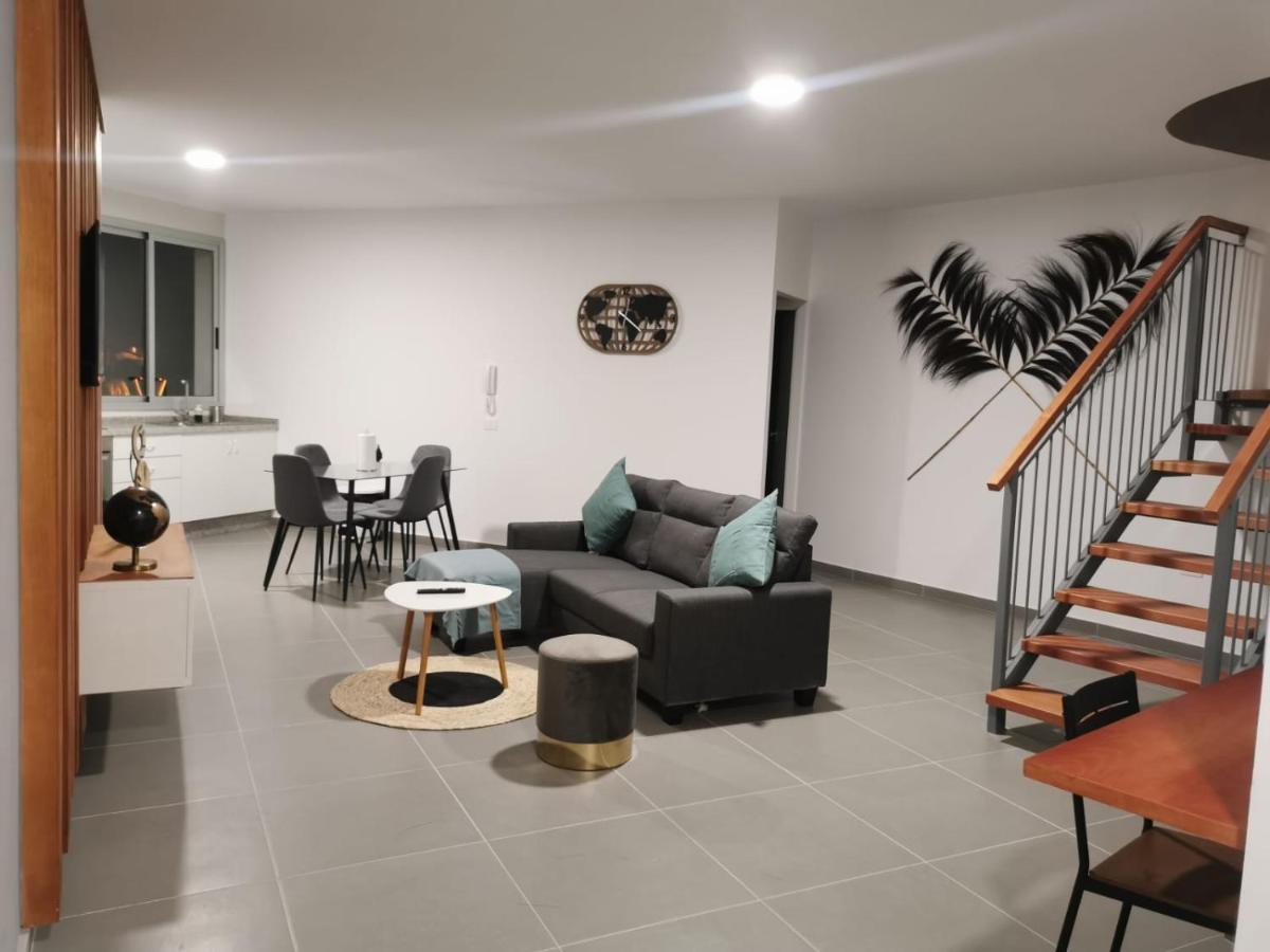 Amplio Duplex Apartment Tamaimo Ngoại thất bức ảnh
