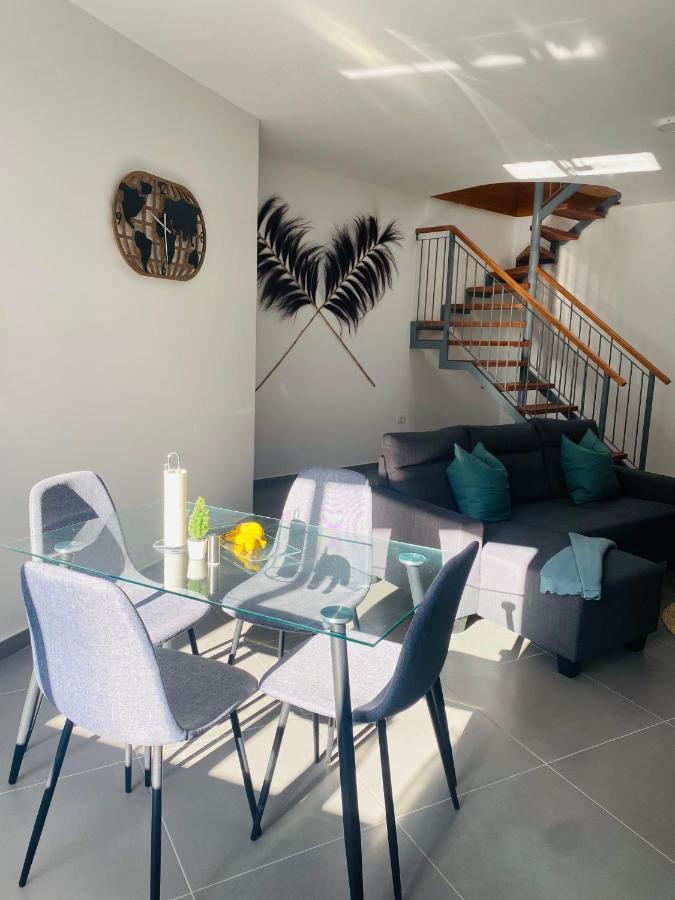 Amplio Duplex Apartment Tamaimo Ngoại thất bức ảnh