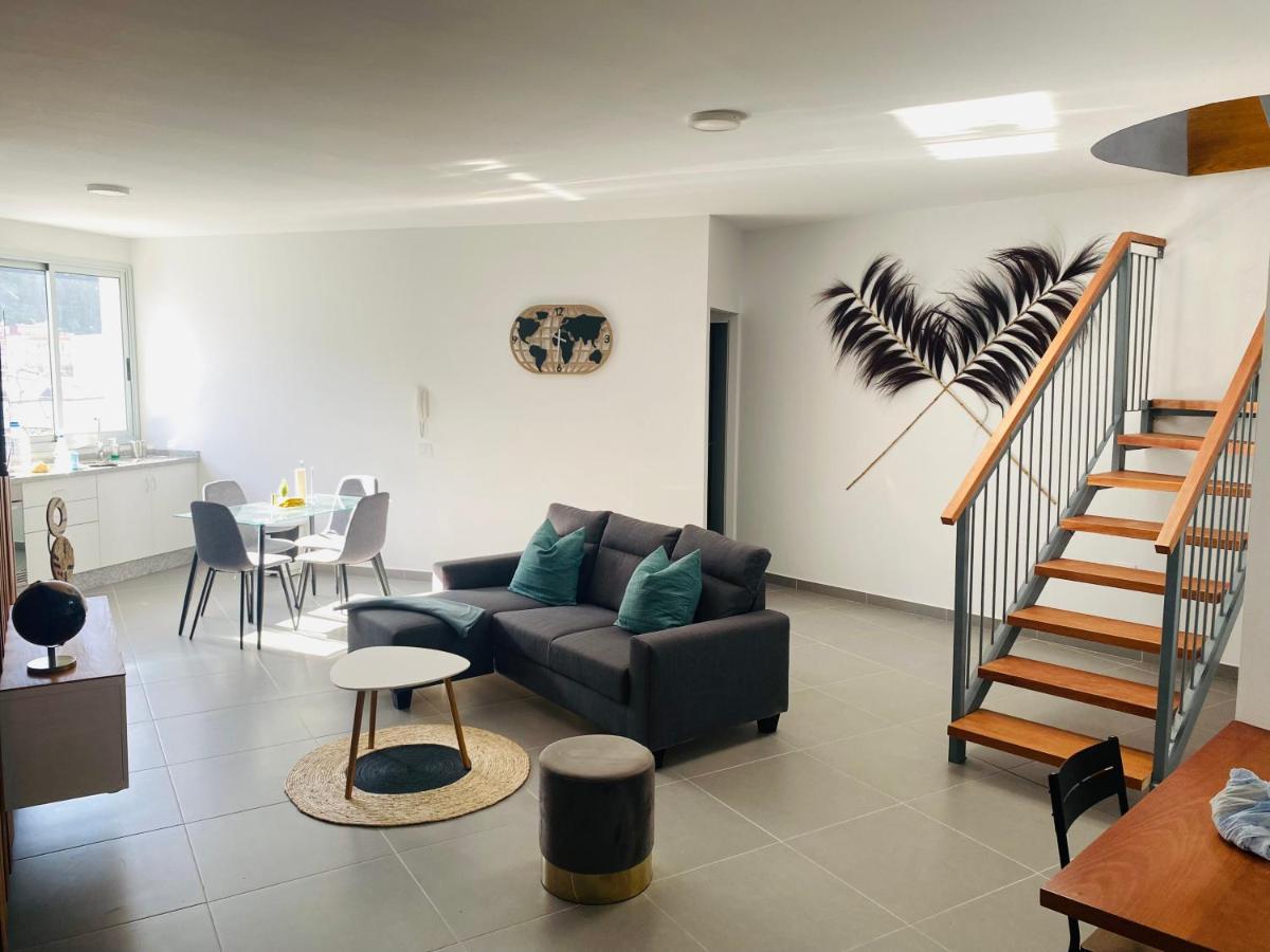 Amplio Duplex Apartment Tamaimo Ngoại thất bức ảnh